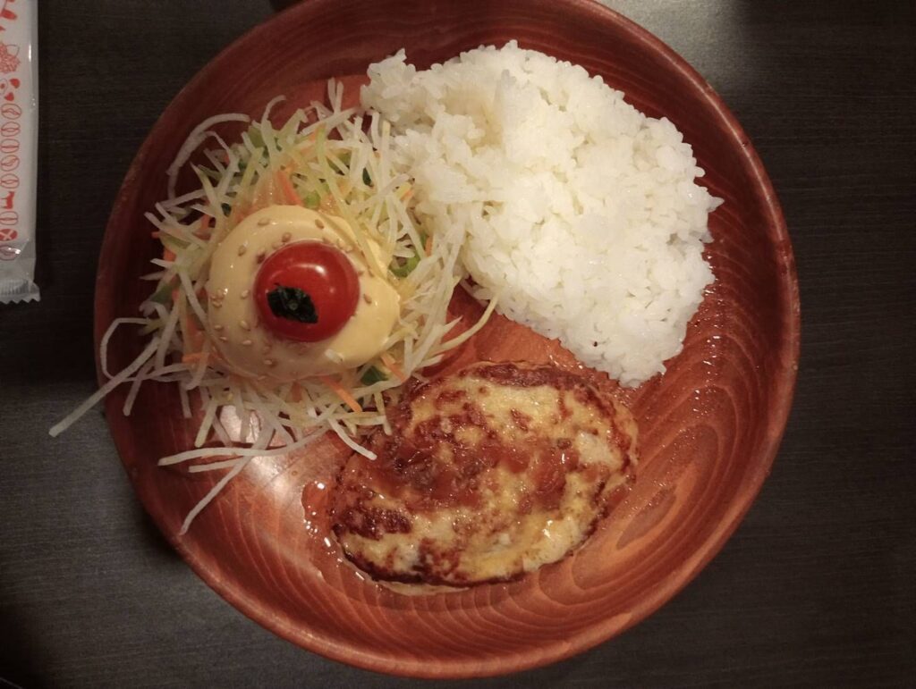 びっくりドンキーのミニマムディッシュセット